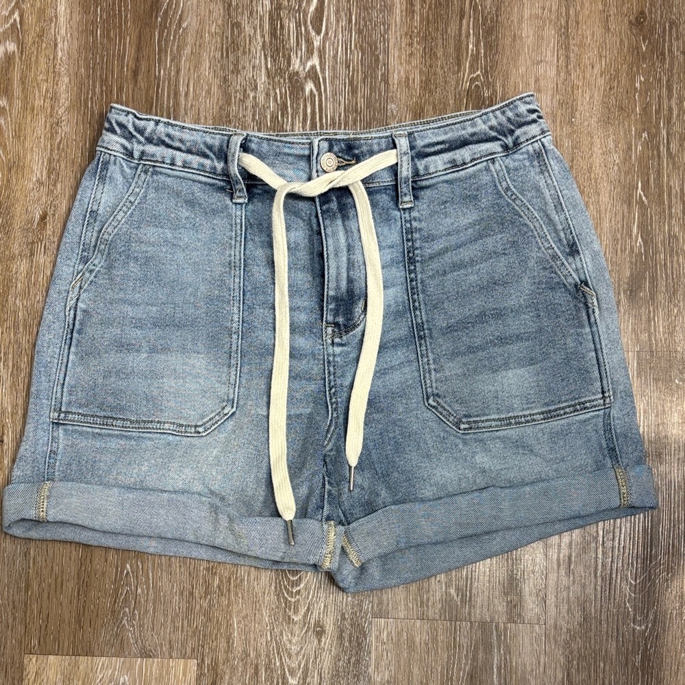 Judy Blue cuffed jogger shorts